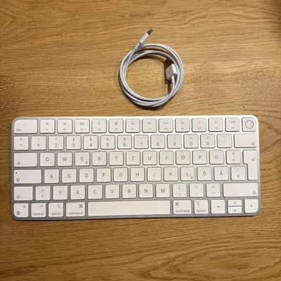 Apple Magic Keyboard mit Touch ID QWERTZ  - TOP - Bild 1 von 2