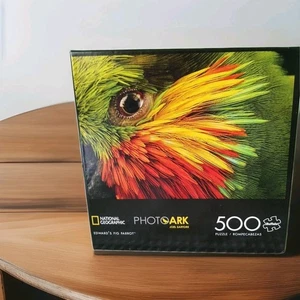"EDWARD'S PARROT"  BUFFALO GAMES 500 Piece Puzzle Natonal Geographic PHOTO ART  - Picture 1 of 4