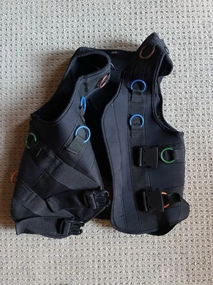 Resistance Training Vest For Speed/Sports/Therapy/Functional Training 38-40 - Image 1 of 3