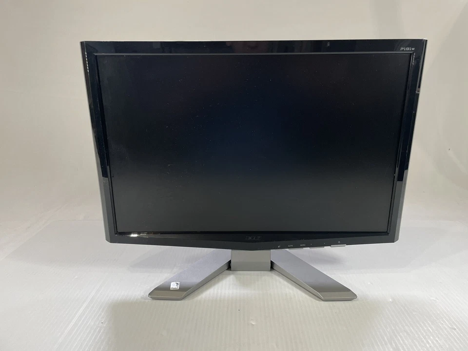 Acer P191w LCD 19" Flat Widescreen Computer Monitor - Image 1 of 4