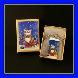BEAUTIFUL SNOW KITTEN PENDANT AND MATCHING BOX WITH SILVER CORD - Picture 1 of 5