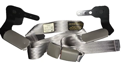 Genuine GM 00-05 CHEVROLET IMPALA FRONT CENTER SEAT BELT WITH BUCKLE 88893322 - Изображение 1 из 2