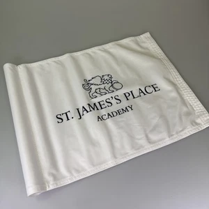 St James Place Academy Golf Pin Flagge in weiß. Sehr Unikat  - Bild 1 von 5
