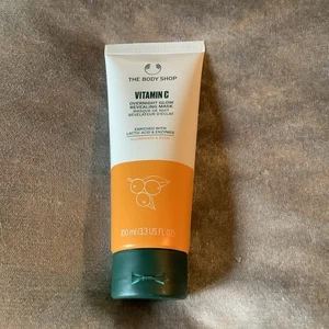 The Body Shop Vitamin C Overnight Glow Revealing Mask 100ml Vegan - Picture 1 of 1
