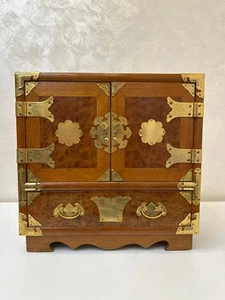 Cassettiera portagioie vintage legno teak e burl tansu coreano accessori ottone - Foto 1 di 17
