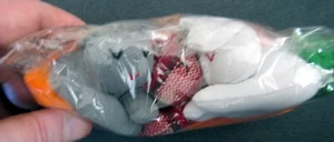 3 Bunnies Dolls in Carrot Bag Set Ornament Plush Rabbit Easter Carrot Purse - Picture 1 of 4