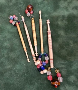 ANTIQUE BONE SPANGLED LACE MAKING BOBBINS NAMED LOT OF 5 - Picture 1 of 2