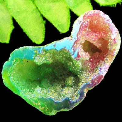 Arco Iris Titanio Cristal Ágata Druzy Cuarzo Geoda Piedra Decoración S0046728 Foto 1 de 3