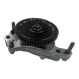 Ducati 748/916 OEM Oil Pump Complete with Drive Gear - Picture 1 of 5