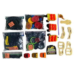 KNEX Roller Coaster 600 Plus Pieces Parts Cars Gears Wheels Screamin Serpent - Picture 1 of 16