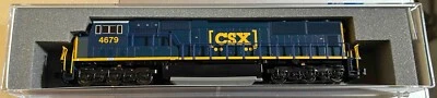 New Kato N Scale CSX Transportation SD70M "Flat Radiator" CSX #4015 DC/DCC Ready - Image 1 of 4