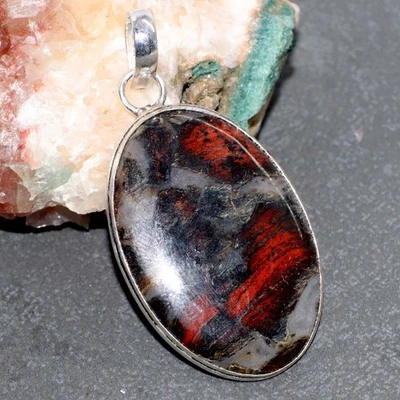 Colgante de jaspe rojo enchapado en plata 925 de 2,1" preciosa joyería GW Foto 1 de 3