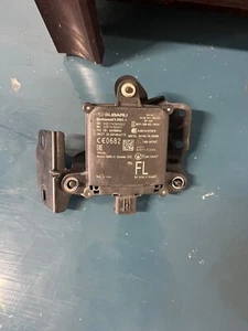 2017 SUBARU IMPREZA REAR BLIND SPOT RADAR MONITOR OEM 87611FL00A - Bild 1 von 3