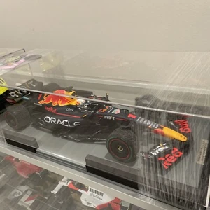 2022 RED BULL RACING Max Verstappen WINNER JAPANESE GP World Champion in 1:12 sc - Picture 1 of 6