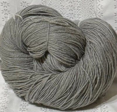 100% Schafwolle Strickgarn gefärbt Minttürkis grün   (30,00€/1kg) - Bild 1 von 2