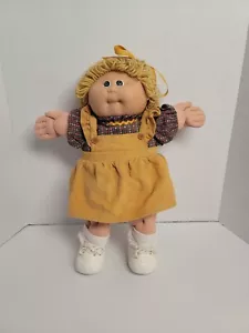 Bambola vintage patch cavolo bambini 1985 ragazza giallo velluto a coste scarpe bionde - Foto 1 di 7
