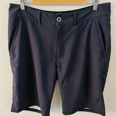 Pantalón Corto BKE Híbrido Ajuste Estándar Elastizado Ligero Negro Hombre Talla 33 Foto 1 de 4