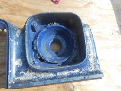 1973 Chevrolet Chevelle/Malibu Left Headlight Housing Bucket  OEM Used Nice - Изображение 1 из 4