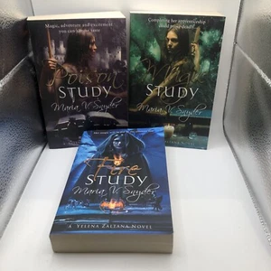 The Study Trilogy (MIRA) By Maria V. Snyder - Fire, Poison, Magic - Foto 1 di 4