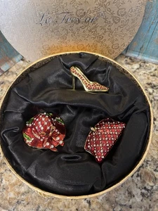 Set di 3 miniature look oro, rosso e strass, borsa, cappello e scarpa - Foto 1 di 6