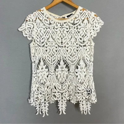 Dolce Vita Lace Overlayer Top White Tie Neck FLAWS Size Medium Short Sleeves - Image 1 of 4
