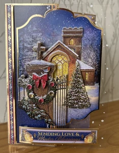 Tarjeta de Navidad hecha a mano 7"x5" en caja con temática de iglesia de pueblo de invierno - religiosa - Imagen 1 de 6
