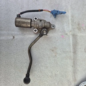 Electroválvula de control de aceite VVT genuino Suzuki EZ Swift / Sport, M15A / M16A - Imagen 1 de 5