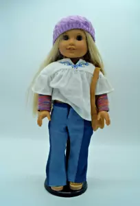 American Girl Bambola Julie 18"" con abito Meet RITIRATA - Foto 1 di 6