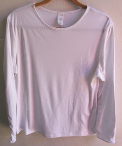 Warm & seidig XL T-Shirt Oberteil Bluse Langarm leicht gerippt weiß Rundhals - Bild 1 von 6