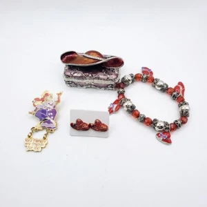 Roter Hut Emaille Schmuckschatulle mit Armband, Anstecknadel und Ohrringe - Bild 1 von 5