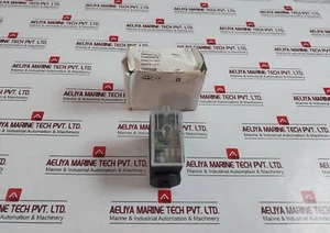 KROM SCHRODER VALVARIO VA1-WS/B Actuator 25W 230VAC 50/60HZ 90499 - Picture 1 of 9