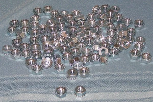 Zinc Keps Hex "K" Lock Nut Trivalent 10-32 (100pc) - Picture 1 of 3