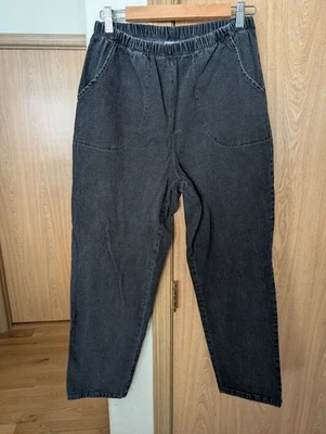 Denim & Company Woman's Regular M Elastic Waist Straight Leg Pull-on Black Jeans - Image 1 of 4