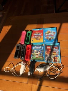 Wii U (4) Games & (2) Controllers & (3) Nunchuck & Extra Colored Covers - Picture 1 of 7