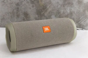 JBL FLIP 4 - Wireless Bluetooth Portable Speaker - Picture 1 of 5