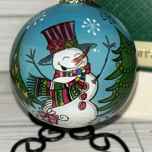 2016 PIER 1 IMPORTS LI BIEN MERRY & BRIGHT SNOWMAN CHRISTMAS ORNAMENT w/BOX - Picture 1 of 13