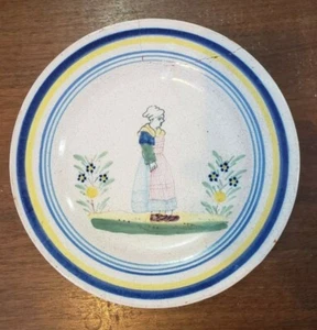 Vintage French Quimper Pottery 9.5 Inch Plate w/ Woman - Bild 1 von 7