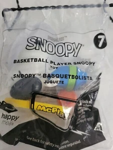 McPlay 2018 Happy Meal Peanuts Snoopy Basketball Player Toy #7 - Picture 1 of 4