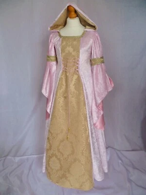Vestido renascentista rosa medieval feminino feito sob medida dos 9 aos 10 anos - Imagem 1 de 4