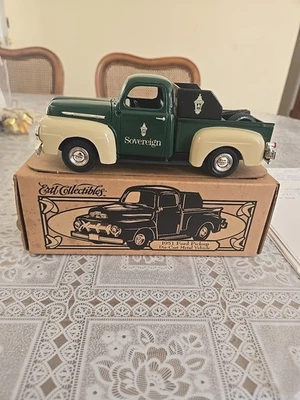 Ford Pickup Bank 1998 Ertl 1951 artículo #19269 Sovereign Bank escala 1/25 #2178 Foto 1 de 4
