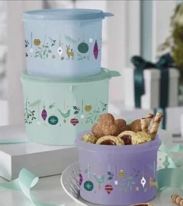 Tupperware Canisters Stacking Christmas Holiday Shining Traditions Set Of 3 - Picture 1 of 1