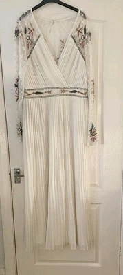 VESTIDO MAXI DE NOVIA FALDA Y VOLANTE BLANCO PLISADO CON CUENTAS ENCAJE 16 Foto 1 de 4