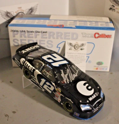 Ryan Newman Alltel Special 2006 calibre 1/24 equipo NASCAR diecast autografiado Foto 1 de 2