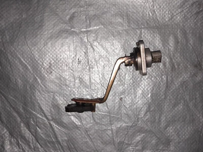 Sensor de nivel de aceite del motor Lexus LS430 GS430 4,3 L V8 89491-50030 2001-2007 OEM Foto 1 de 2