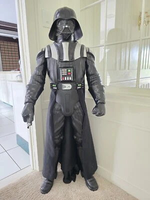 Star Wars 48" Darth Vader Activado por Movimiento y Sonido Battle Buddy 4 Pies de Alto Foto 1 de 4
