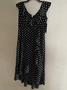 NWT sangria Faux-wrap, high-lo, ruffle, Lined polka dot Black dress Sz 6 - Picture 1 of 8
