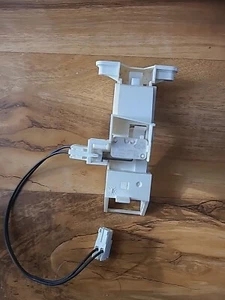 Ignis Dishwasher Door Lock Genuine - Picture 1 of 5