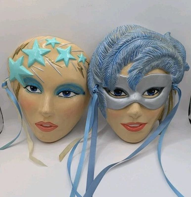 2 Máscaras faciales de cerámica pintadas a mano colgantes de pared Mardi Gras Showgirl de colección bonitas Foto 1 de 4