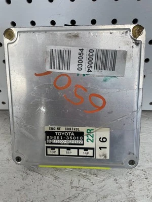 1984 1985 TOYOTA TRUCK 4RUNNER 22RE ENGINE CONTROL COMPUTER ECU 89661-35010 - Image 1 of 4