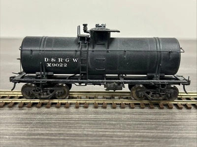 Overland Models HO Brass OMI-1306 D&RGW Auxiliary Water Car #X9022 *Weathered - Image 1 of 4